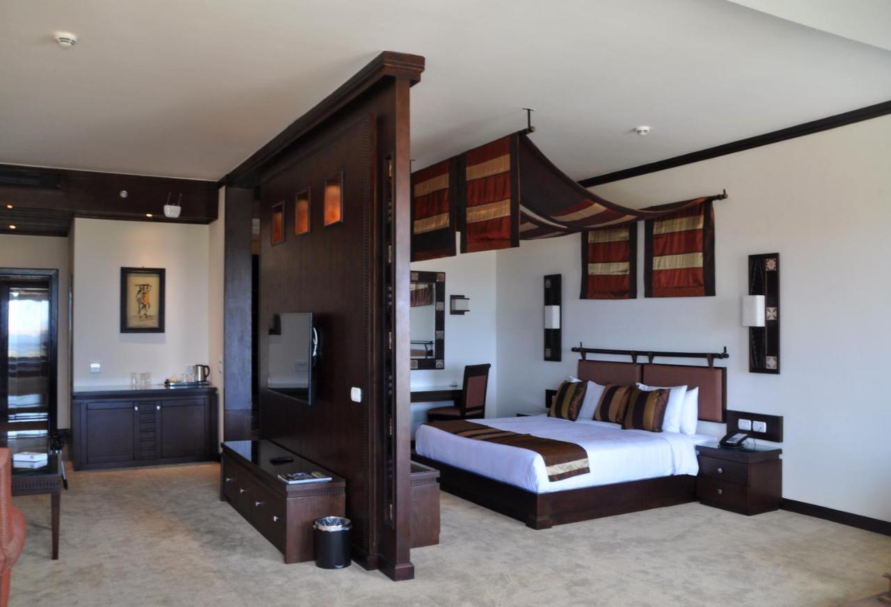 Africana Hotel & Spa Qaryat Shakush Eksteriør bilde